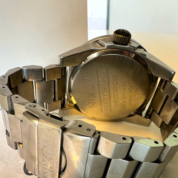 Nixon Corporal Mens Watch - Picture 3 of 3
